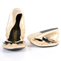 Morningglory_shoes_foldup_pho1.jpg